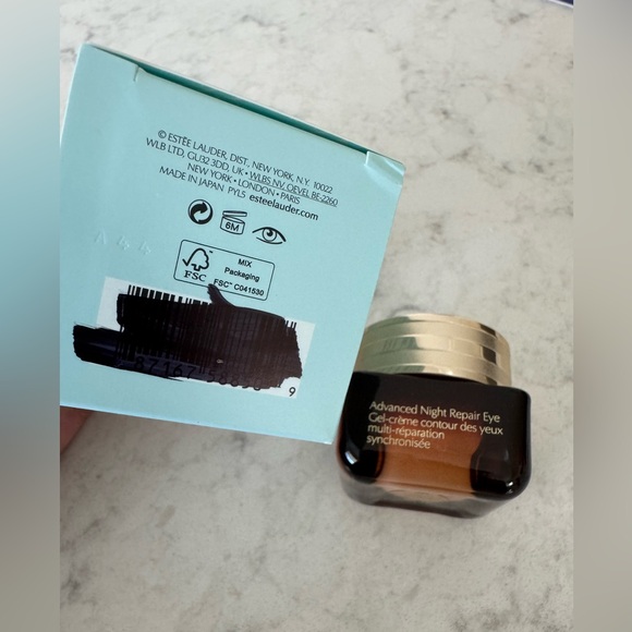 Estee Lauder Advanced Night Repair Eye Supercharged Gel-Creme - Picture 2 of 7
